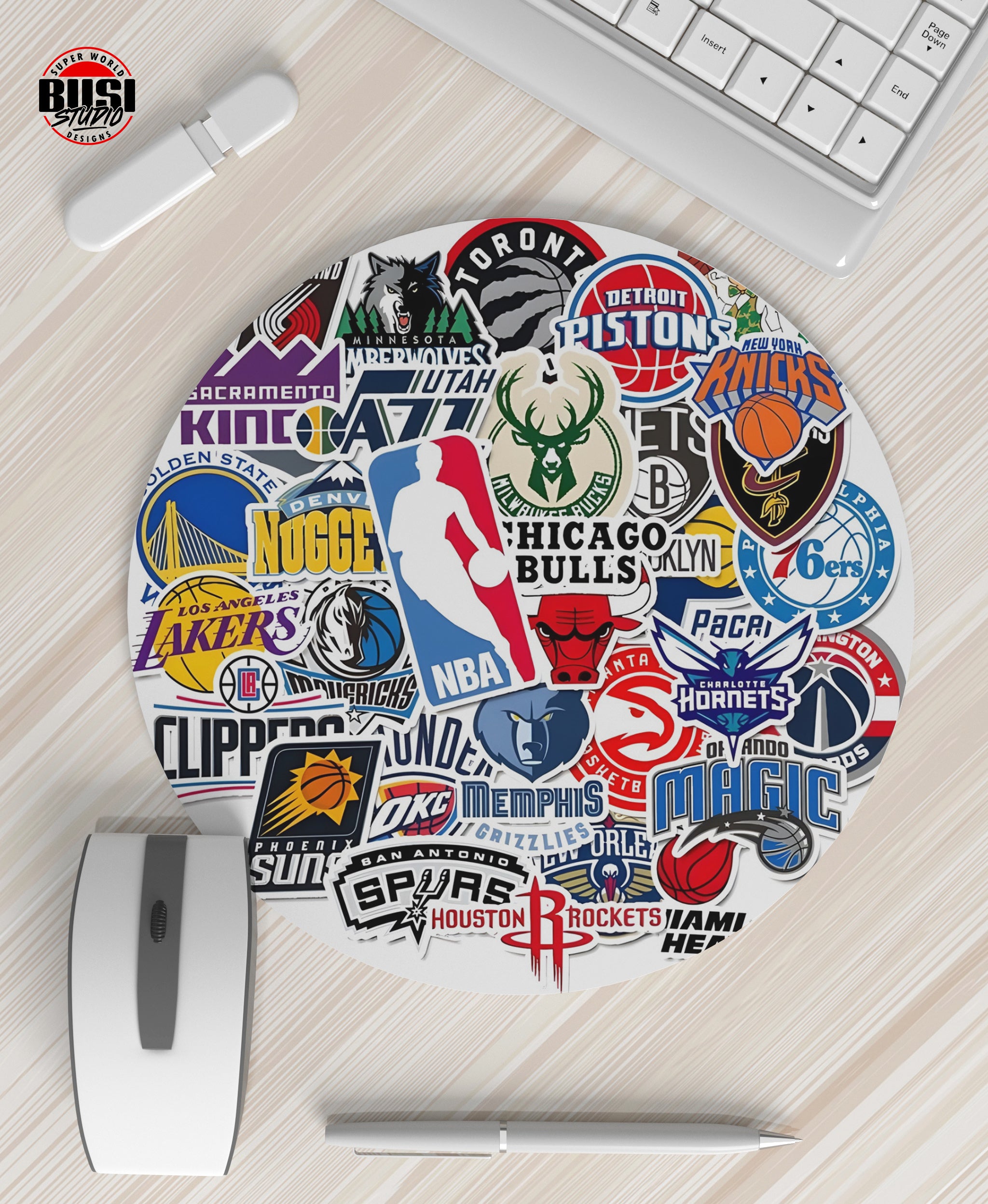Mouse Pad Redondo | Collage basketball Teams